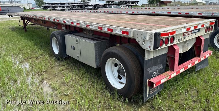 image for item EU2186 2014 Great Dane FLP-0024-00048 flatbed trailer