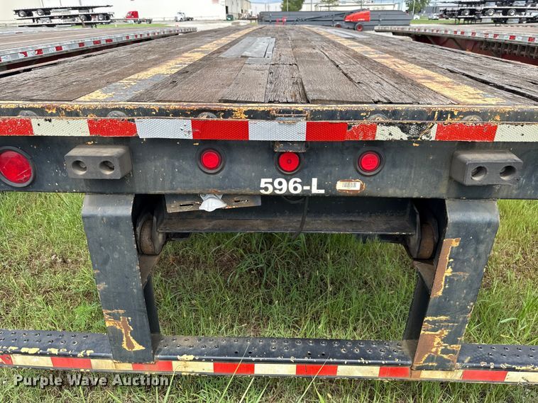 image for item EU2188 2013 Dorsey extendable flatbed trailer