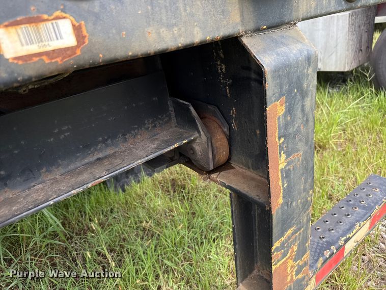 image for item EU2188 2013 Dorsey extendable flatbed trailer