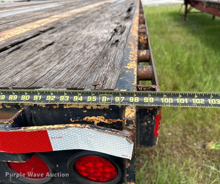 image for item EU2188 2013 Dorsey extendable flatbed trailer