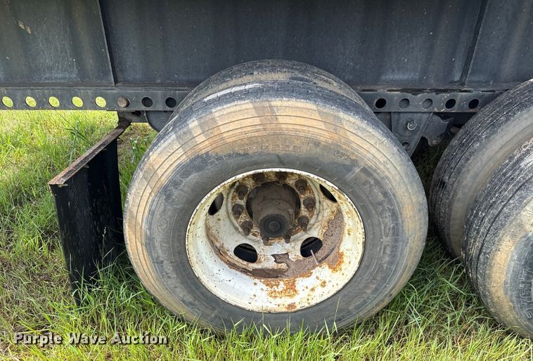 image for item EU2188 2013 Dorsey extendable flatbed trailer