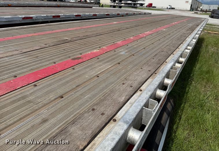 image for item EU2189 2014 Great Dane FLP-0024-00048 flatbed trailer