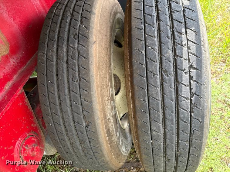 image for item EU2190 1998 Transcraft Eagle W2 flatbed trailer