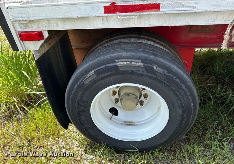 image for item EU2190 1998 Transcraft Eagle W2 flatbed trailer