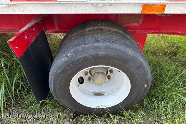 image for item EU2190 1998 Transcraft Eagle W2 flatbed trailer