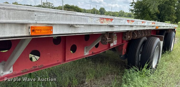 image for item EU2191 2006 Transcraft Eagle N W2 flatbed trailer