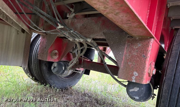 image for item EU2191 2006 Transcraft Eagle N W2 flatbed trailer