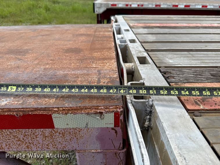 image for item EU2191 2006 Transcraft Eagle N W2 flatbed trailer