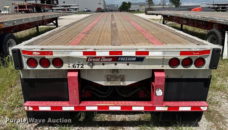 image for item EU2192 2014 Great Dane FLP-0024-00048 flatbed trailer