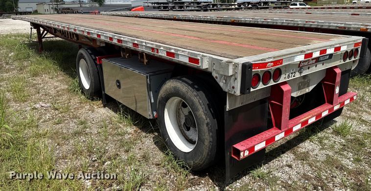 image for item EU2192 2014 Great Dane FLP-0024-00048 flatbed trailer
