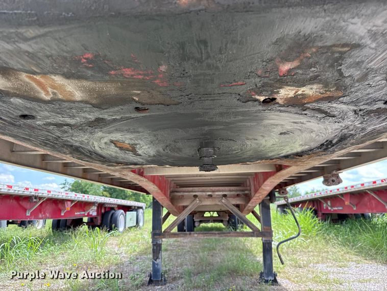 image for item EU2193 2006 Wilson Trailers CF-900 flatbed trailer