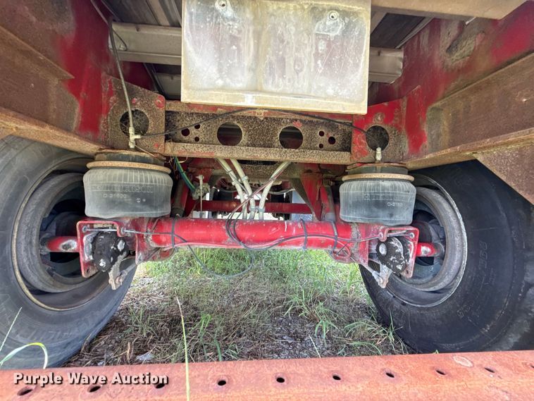 image for item EU2193 2006 Wilson Trailers CF-900 flatbed trailer