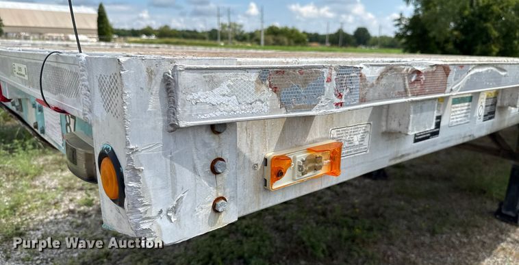 image for item EU2193 2006 Wilson Trailers CF-900 flatbed trailer