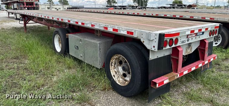image for item EU2195 2014 Great Dane FLP-0024-00048 flatbed trailer