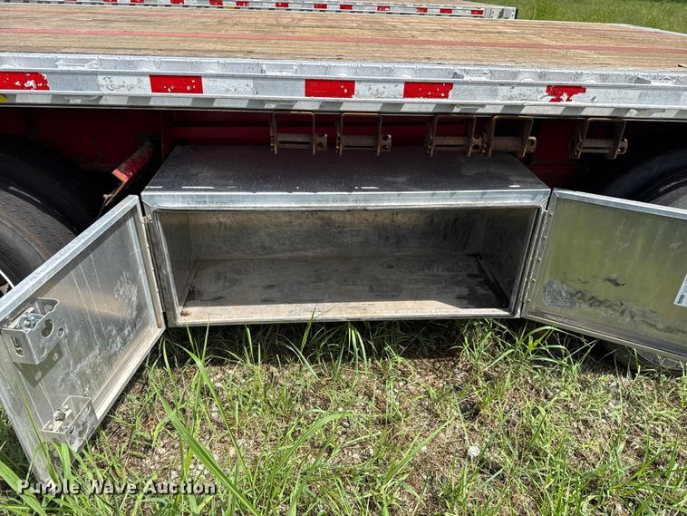 image for item EU2196 2014 Great Dane FLP-0024-00048 flatbed trailer