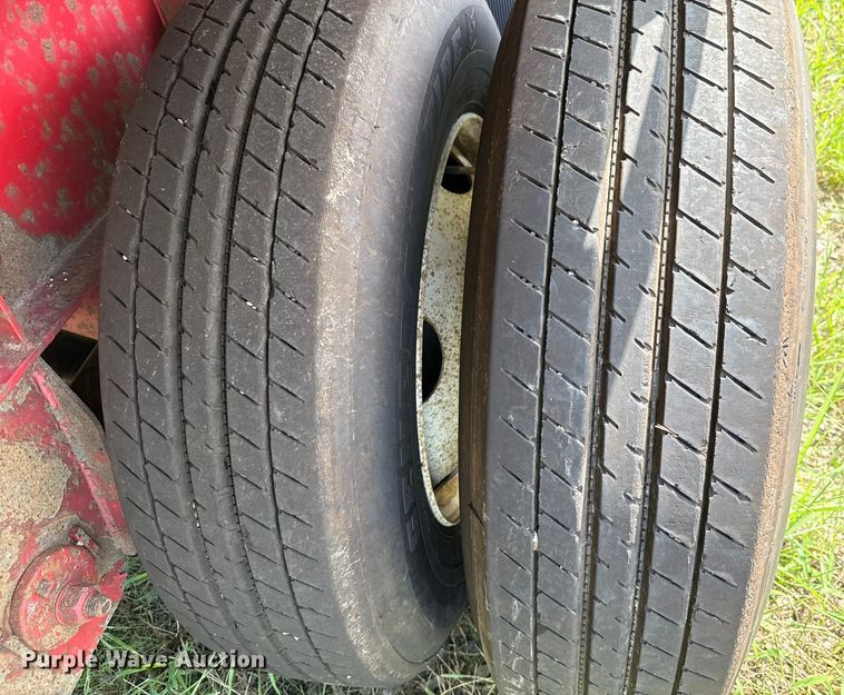 image for item EU2196 2014 Great Dane FLP-0024-00048 flatbed trailer