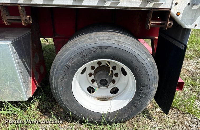 image for item EU2196 2014 Great Dane FLP-0024-00048 flatbed trailer