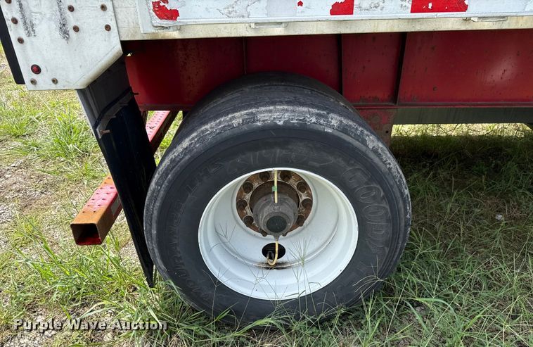 image for item EU2196 2014 Great Dane FLP-0024-00048 flatbed trailer