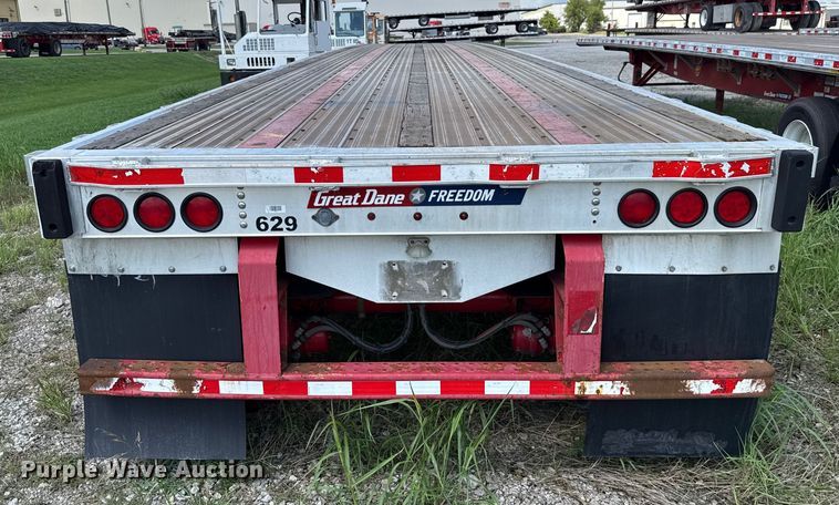 image for item EU2197 2014 Great Dane FLP-0024-00048 flatbed trailer