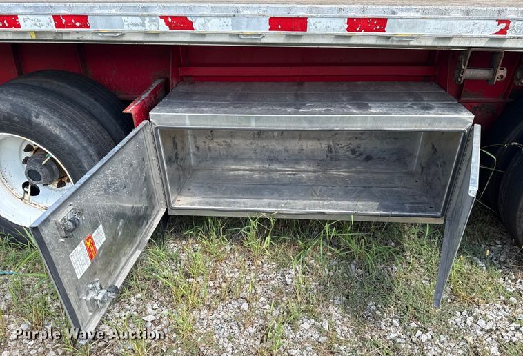 image for item EU2197 2014 Great Dane FLP-0024-00048 flatbed trailer