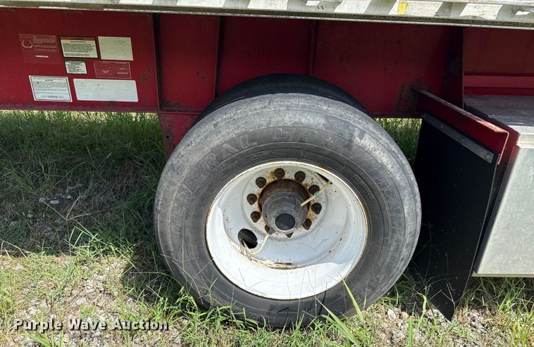 image for item EU2197 2014 Great Dane FLP-0024-00048 flatbed trailer