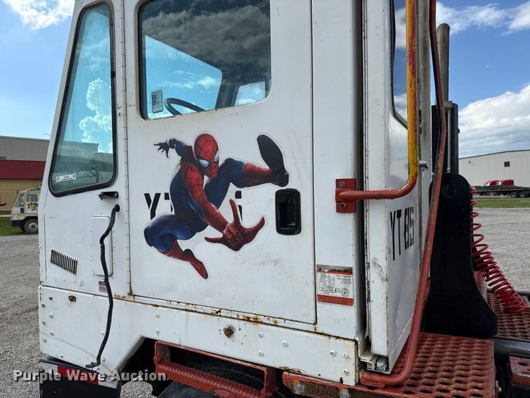 image for item EU2199 Cargotec 4X2 yard truck