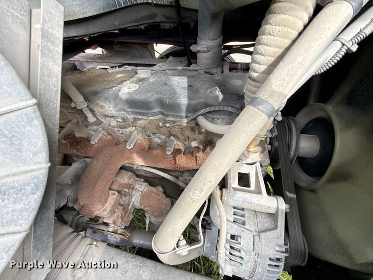 image for item EU2199 Cargotec 4X2 yard truck