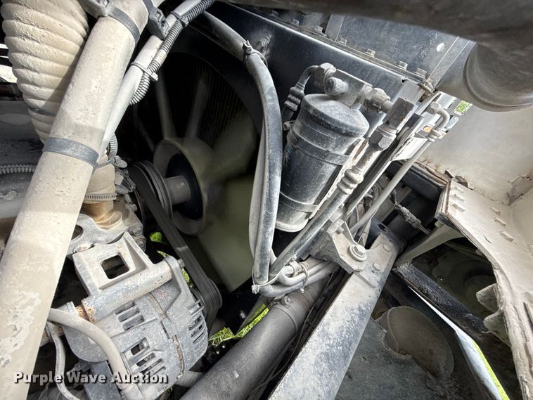 image for item EU2199 Cargotec 4X2 yard truck