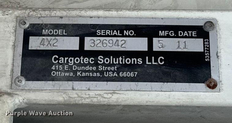 image for item EU2199 Cargotec 4X2 yard truck