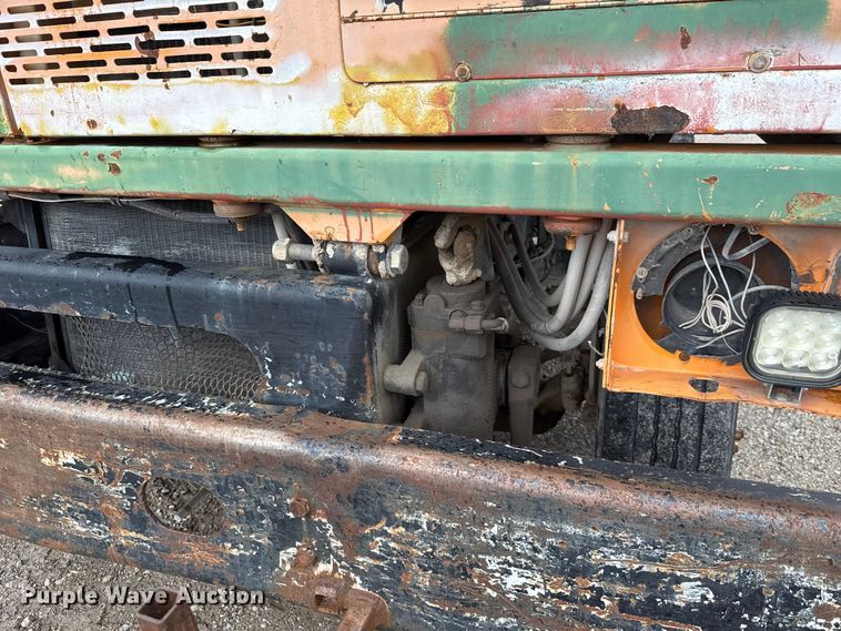 image for item EU2200 Ottawa 30 yard truck