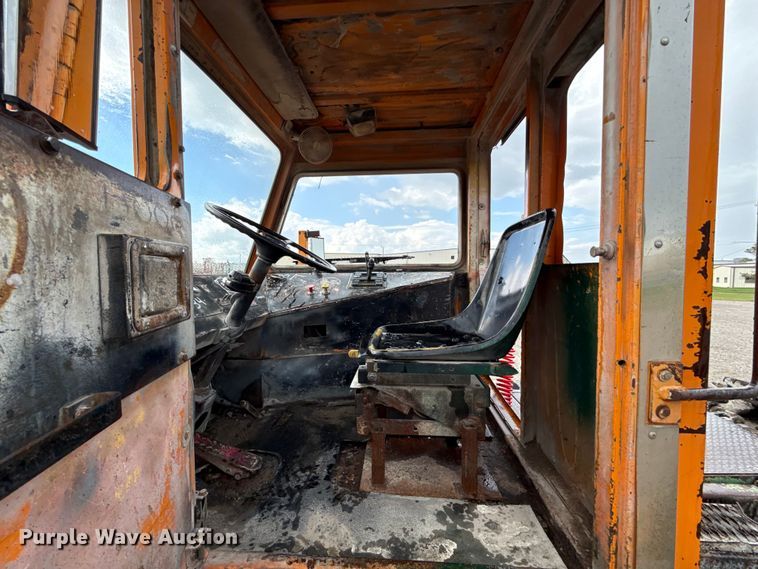 image for item EU2200 Ottawa 30 yard truck