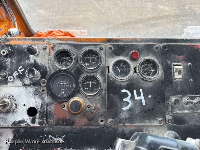 image for item EU2200 Ottawa 30 yard truck