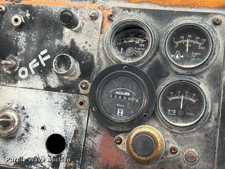 image for item EU2200 Ottawa 30 yard truck