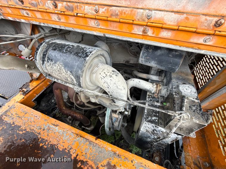 image for item EU2200 Ottawa 30 yard truck