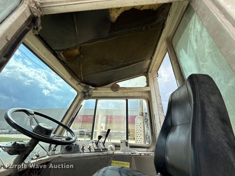 image for item EU2201 1999 Ottawa 30 yard truck