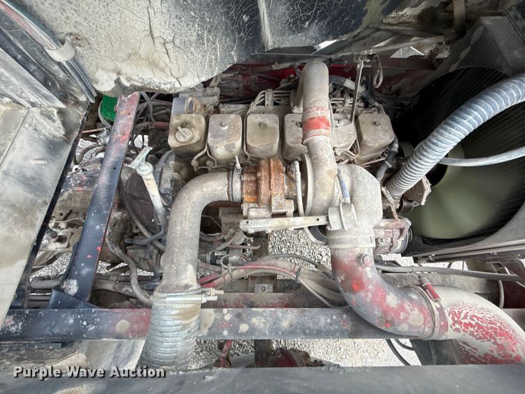 image for item EU2201 1999 Ottawa 30 yard truck