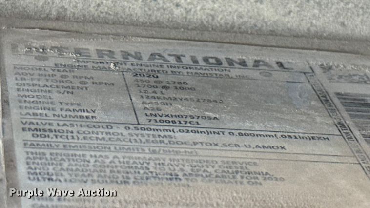 image for item EU2210 2021 International LT625 semi truck