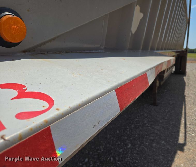 image for item EU3569 2014 Armor Lite SBD-40 bottom dump trailer