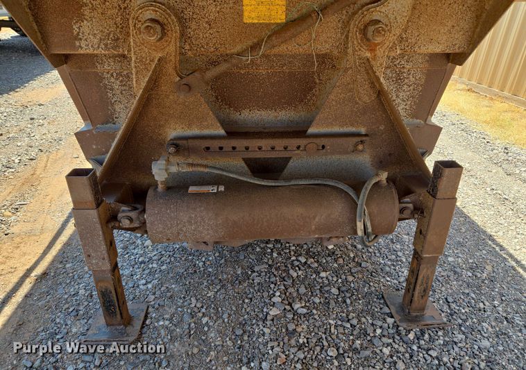 image for item EU3569 2014 Armor Lite SBD-40 bottom dump trailer