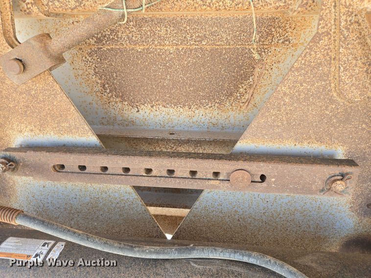 image for item EU3569 2014 Armor Lite SBD-40 bottom dump trailer