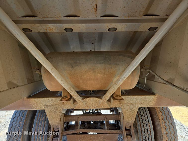 image for item EU3569 2014 Armor Lite SBD-40 bottom dump trailer