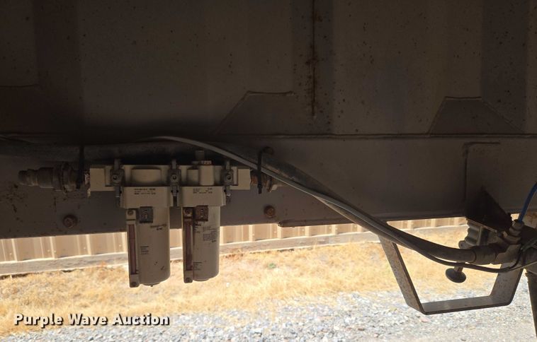 image for item EU3569 2014 Armor Lite SBD-40 bottom dump trailer