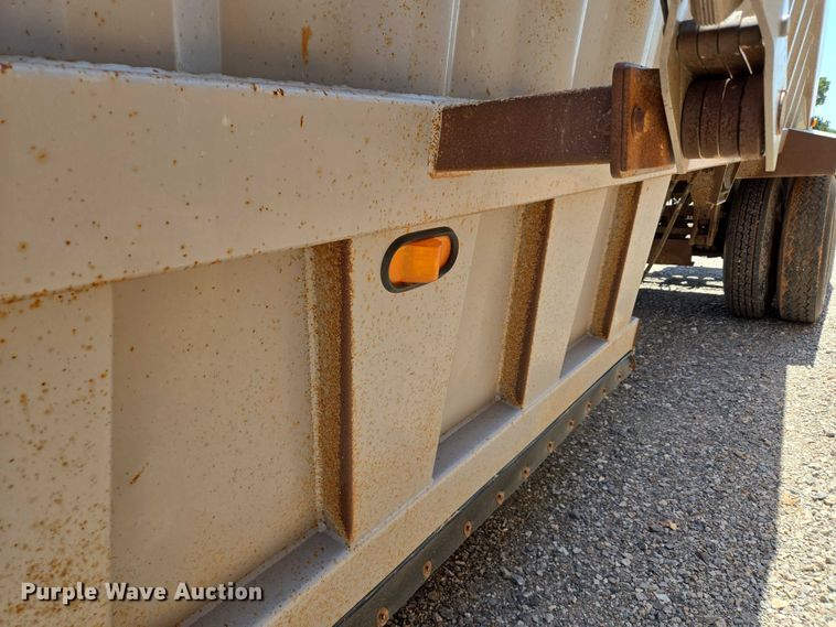 image for item EU3569 2014 Armor Lite SBD-40 bottom dump trailer