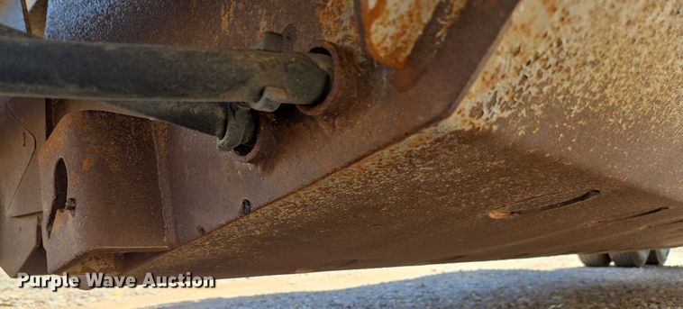 image for item EU3569 2014 Armor Lite SBD-40 bottom dump trailer