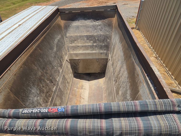 image for item EU3569 2014 Armor Lite SBD-40 bottom dump trailer