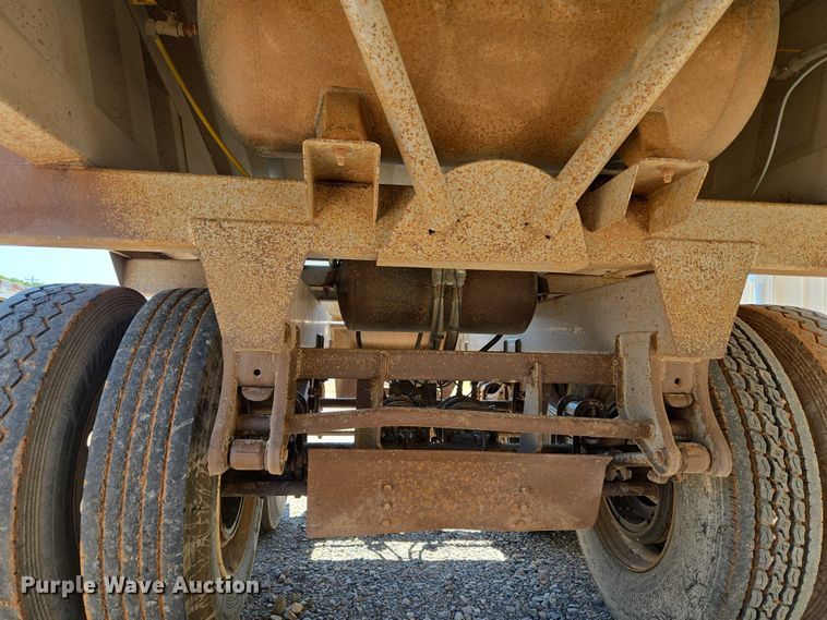 image for item EU3569 2014 Armor Lite SBD-40 bottom dump trailer