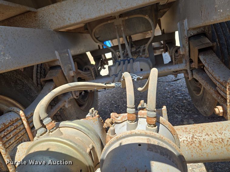 image for item EU3569 2014 Armor Lite SBD-40 bottom dump trailer