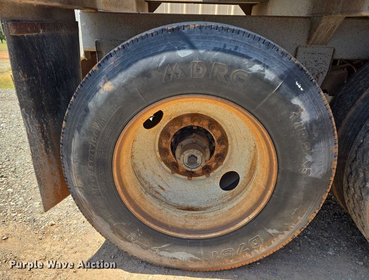 image for item EU3569 2014 Armor Lite SBD-40 bottom dump trailer