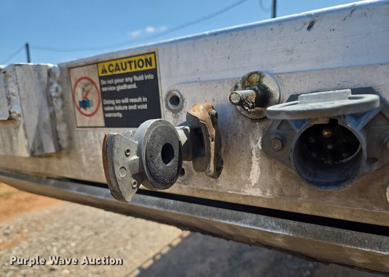 image for item EU3570 2014 Wilson AF-1080SS flatbed trailer