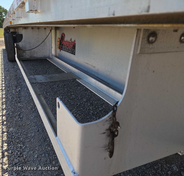 image for item EU3570 2014 Wilson AF-1080SS flatbed trailer